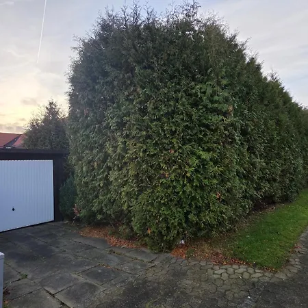 Feriehus Centrally Located Townhouse In Quiet Surroundings